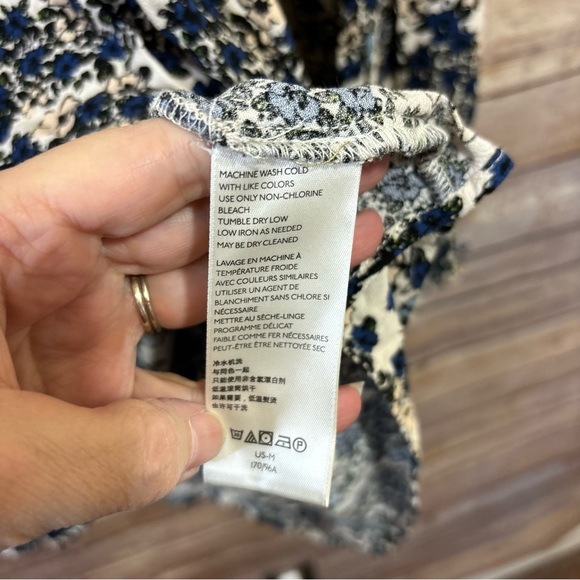 Free People Long Sleeve Tunic Dress with High Neck Smocked Size Medium D3 - Picture 4 of 8